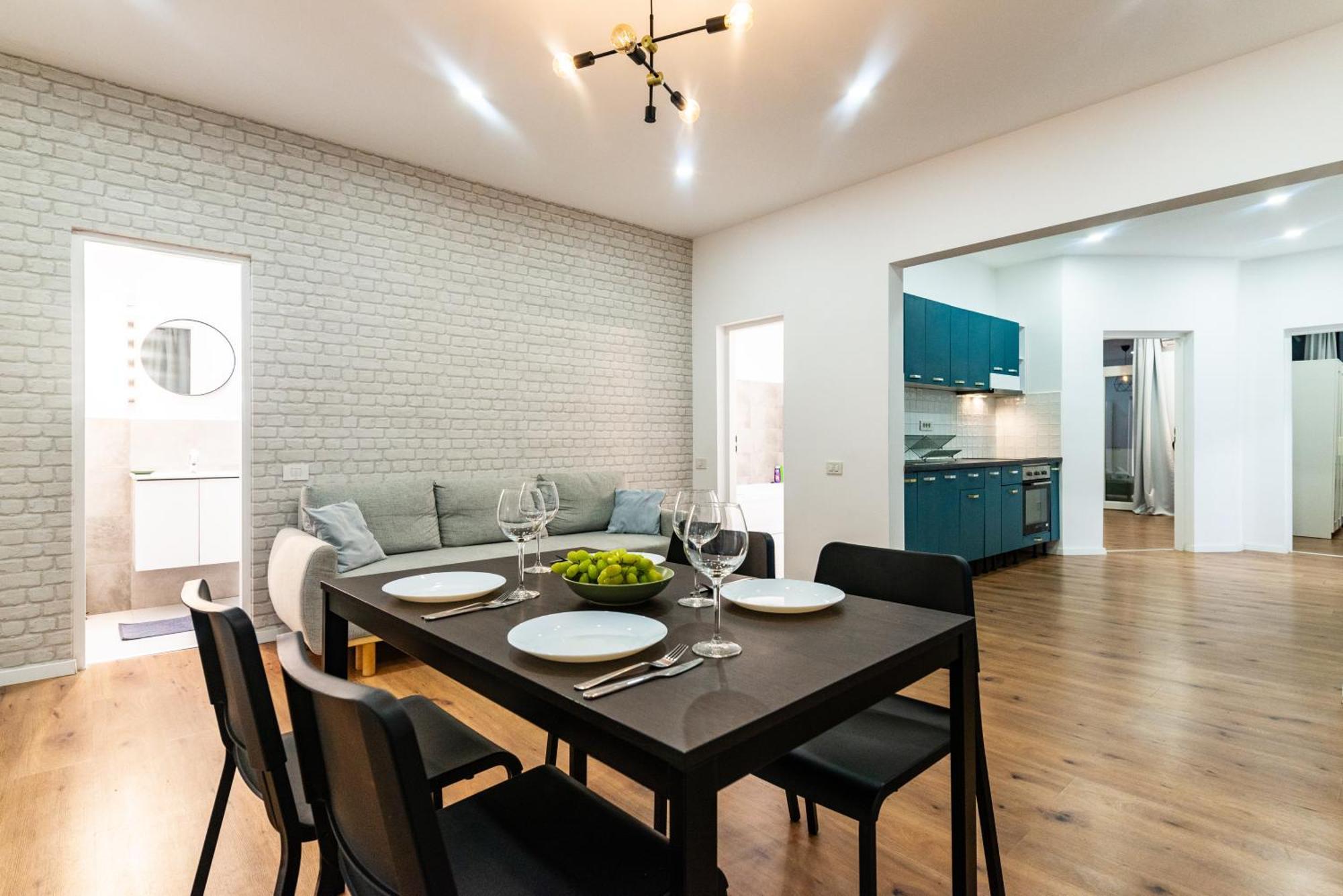 Ultracentral Spacious Apartment 4Br Bukarest Eksteriør billede