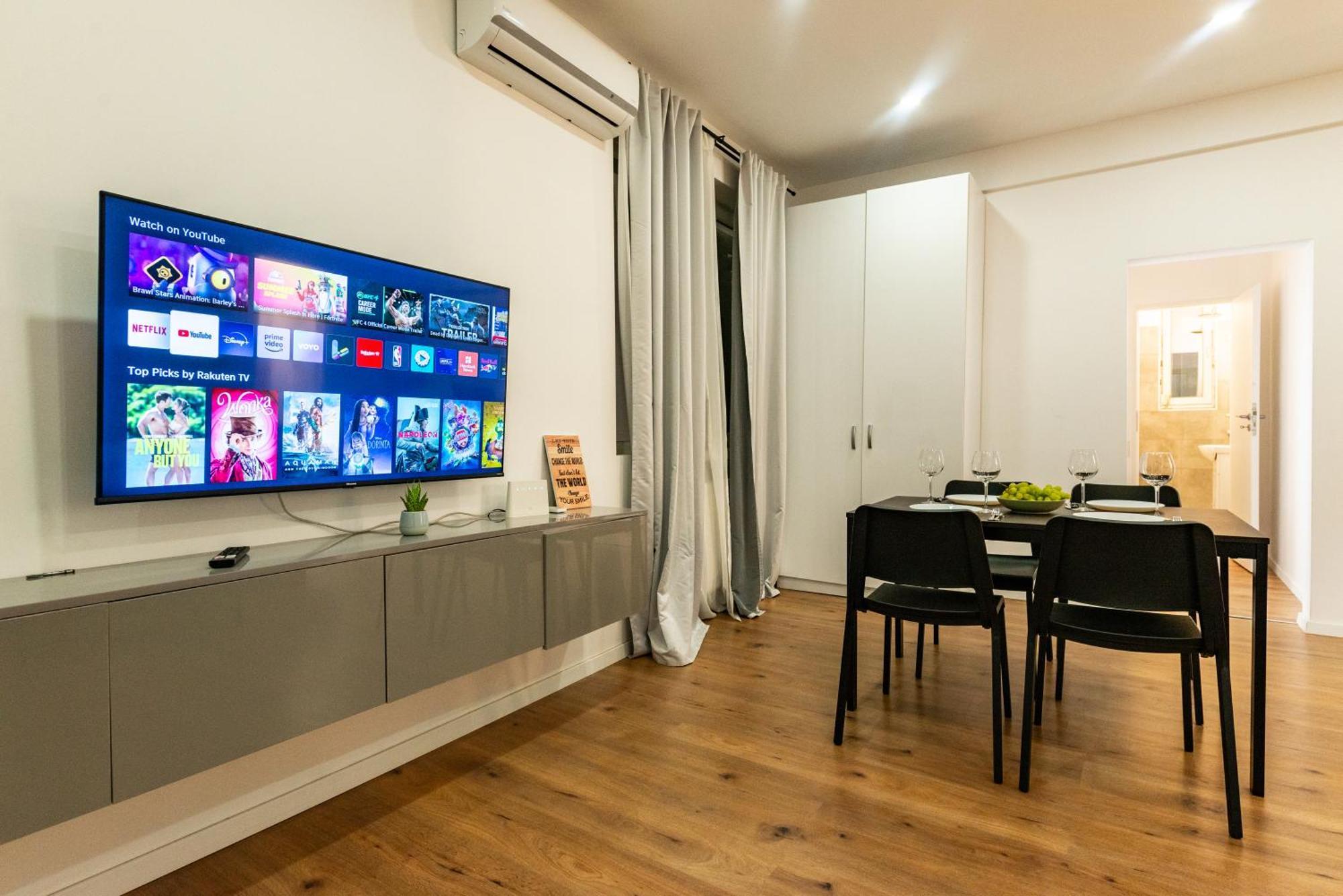 Ultracentral Spacious Apartment 4Br Bukarest Eksteriør billede