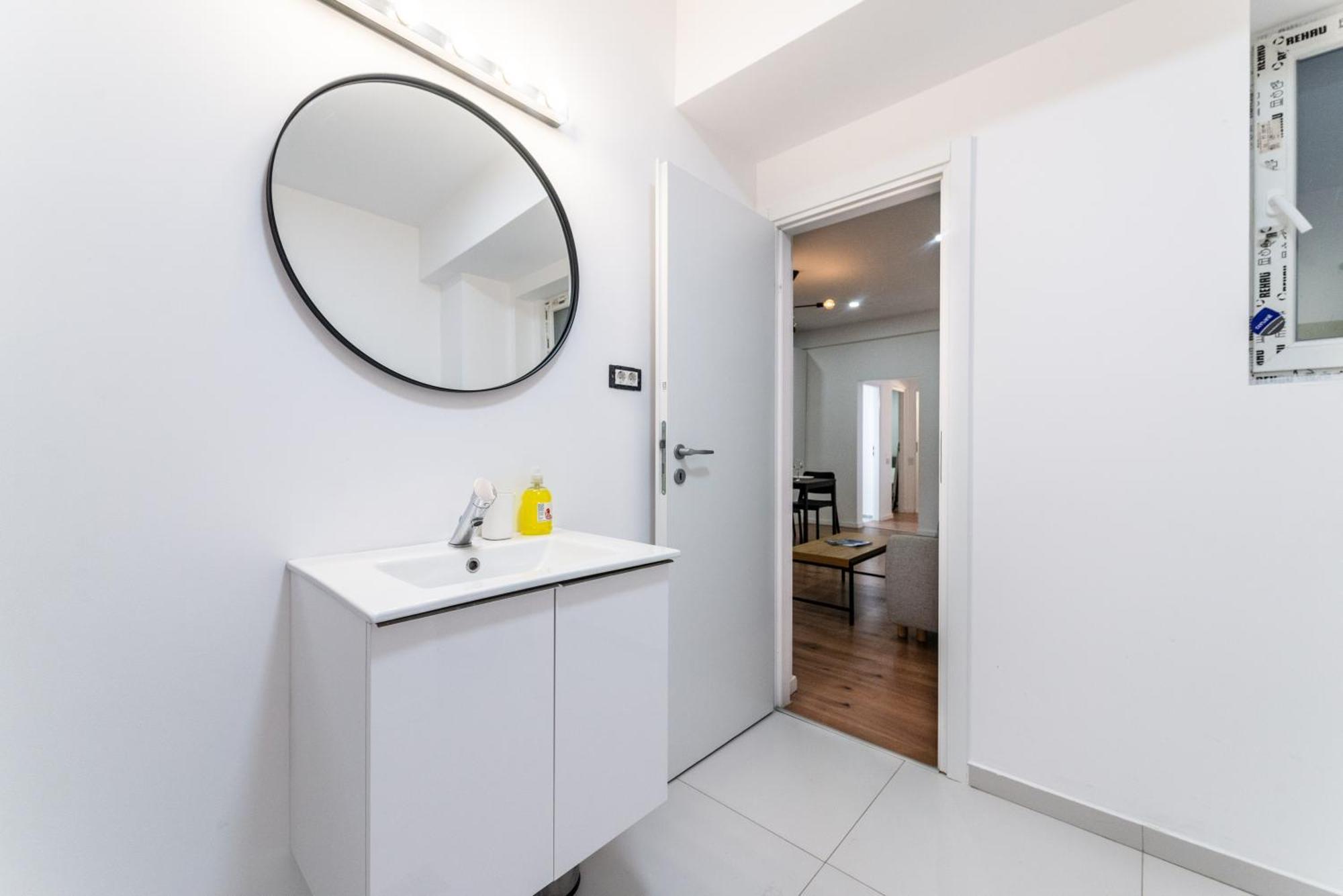 Ultracentral Spacious Apartment 4Br Bukarest Eksteriør billede