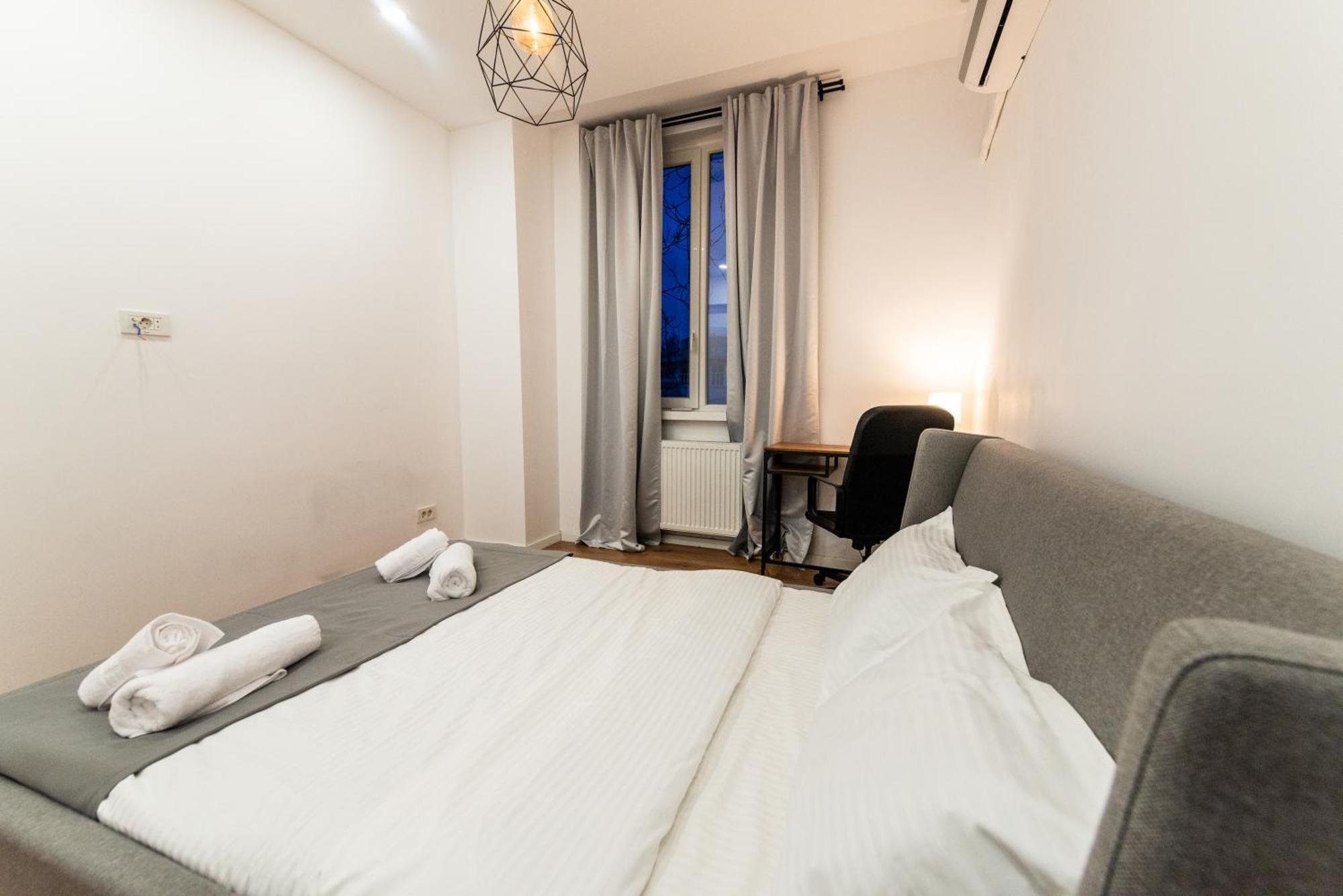 Ultracentral Spacious Apartment 4Br Bukarest Eksteriør billede