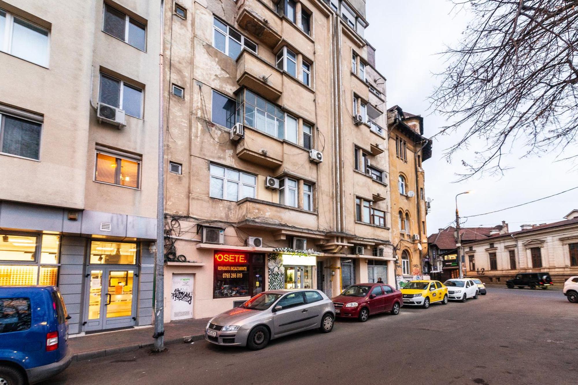 Ultracentral Spacious Apartment 4Br Bukarest Eksteriør billede