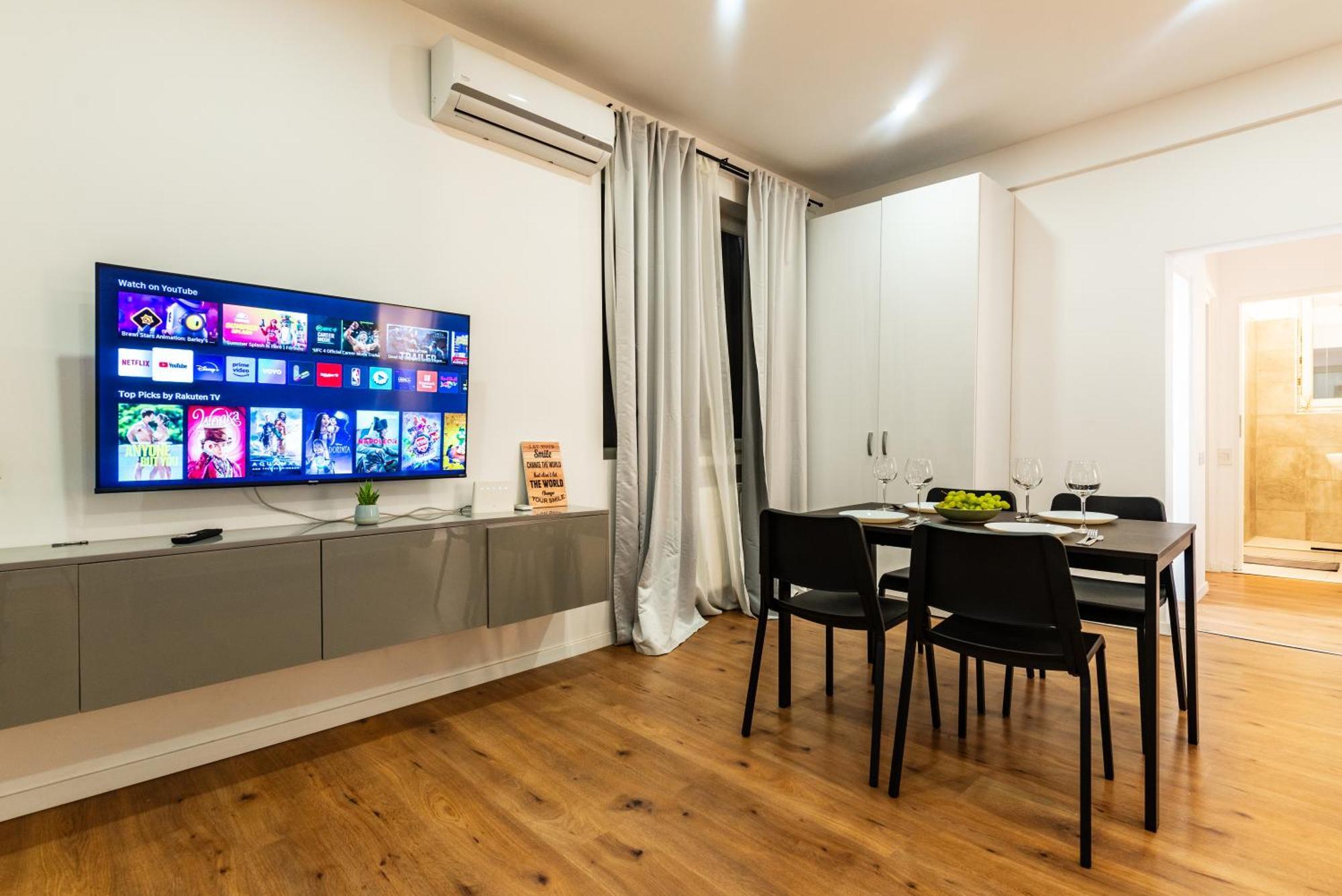 Ultracentral Spacious Apartment 4Br Bukarest Eksteriør billede