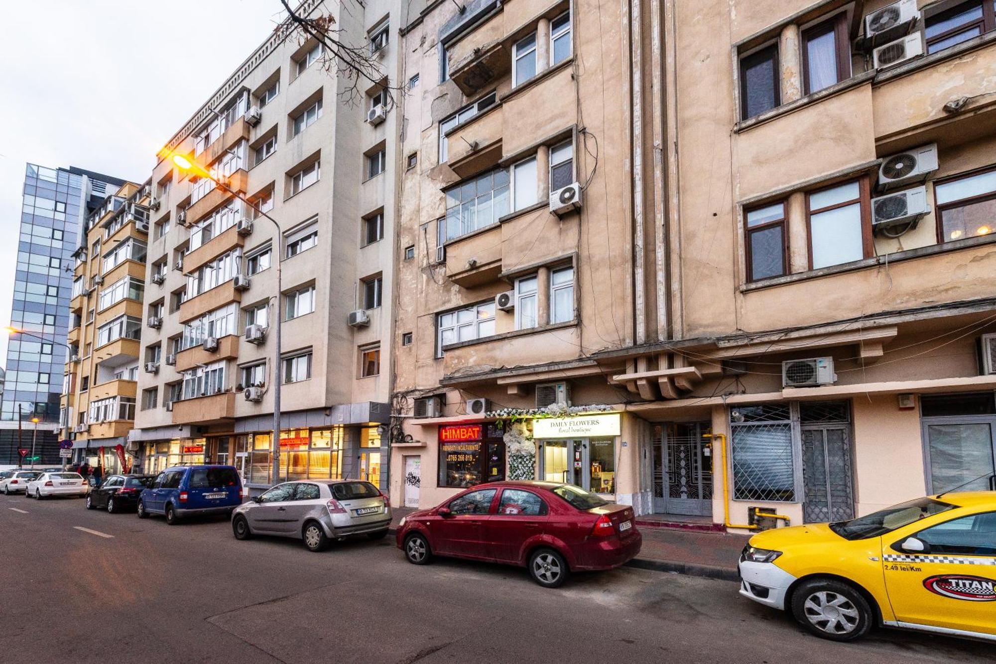 Ultracentral Spacious Apartment 4Br Bukarest Eksteriør billede